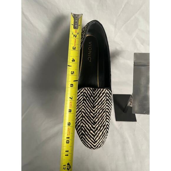 Vionic Willa Real Hair Calf Hair Loafers Zebra Print Women’s Size 8 Comfort - Picture 6 of 6